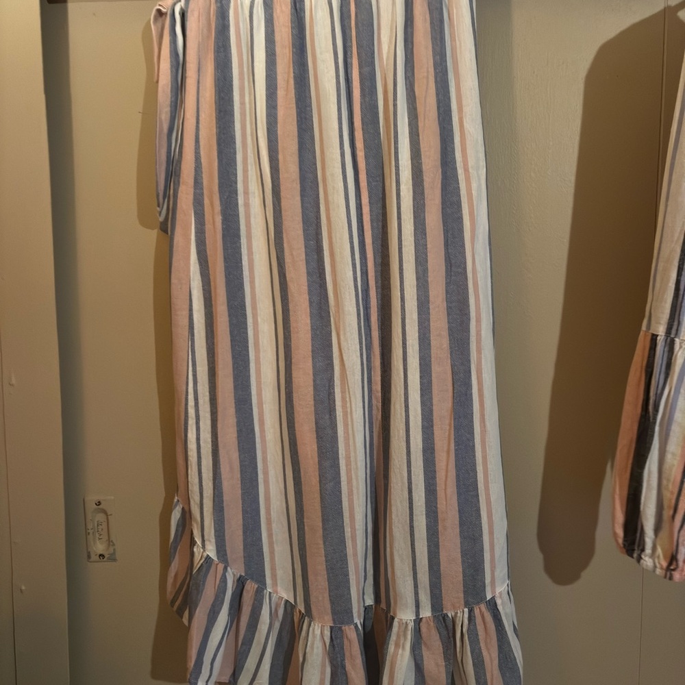 Striped Two-Piece Set with Ruffle Skirt Linen - Picture 4 of 10